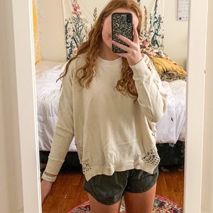 Soft crewneck sweater